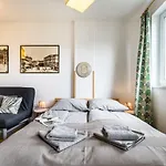 Bpr Hello Hollo Apartamento