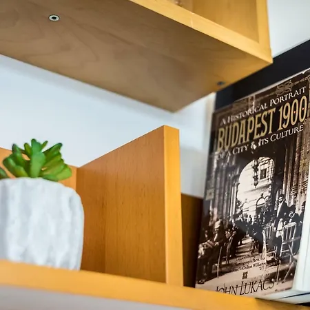 Bpr Hello Hollo Apartmán *